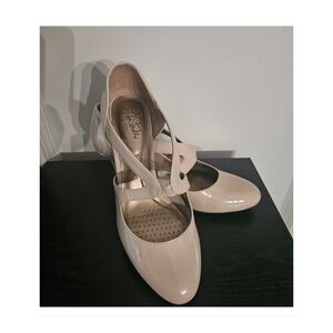 Lifestride Soft System Parker Natural Heel Size 6.5 EUC
